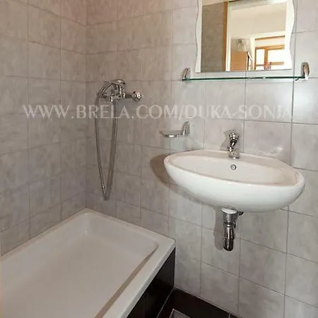 Apartament Duka *